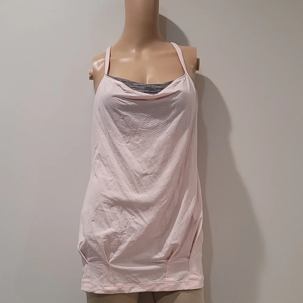 Lululemon athletica top size 6